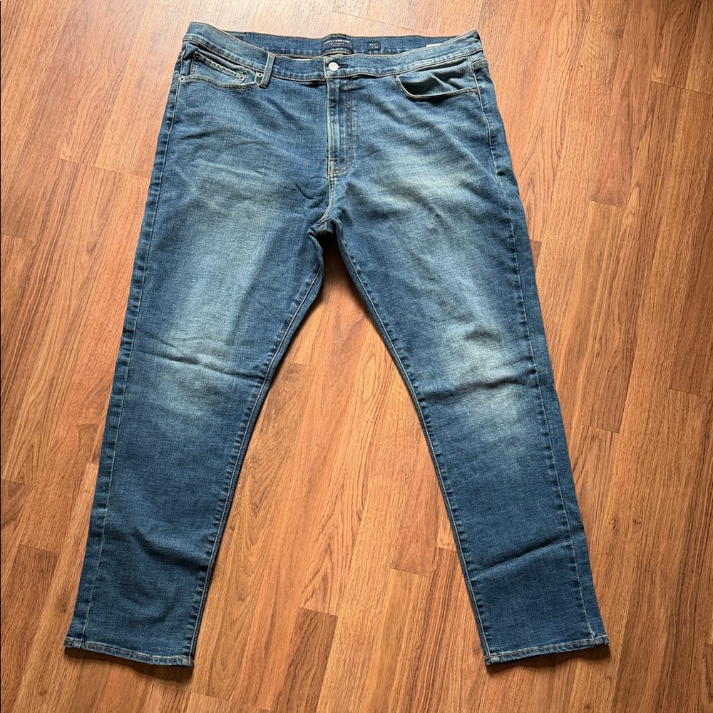 Men's Lucky Brand Athletic Slim Jeans